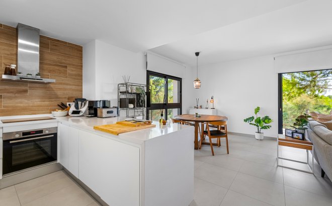 Resale - Apartment -
Pilar de la Horadada - Lo Romero Golf