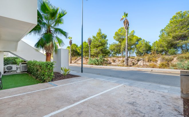 Resale - Apartment -
Pilar de la Horadada - Lo Romero Golf