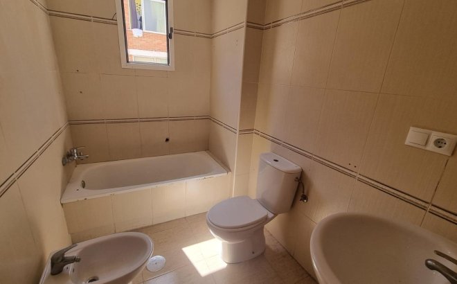 Resale - Apartment -
Torrevieja - El Molino