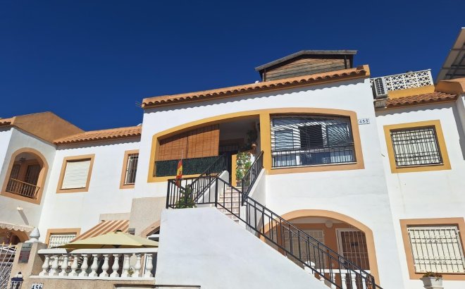 Resale - Bungalow -
Torrevieja - El Limonar