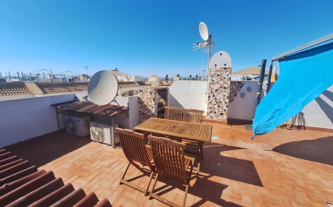 Resale - Bungalow -
Torrevieja - El Limonar