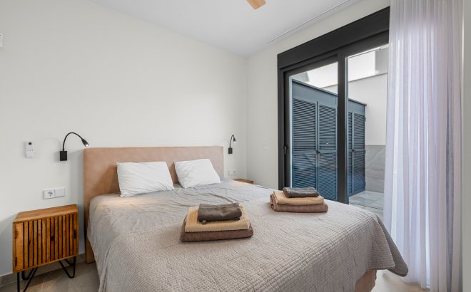 Revente - Semi Detached -
Torre de la Horadada - Costa Blanca