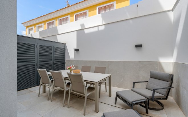 Revente - Semi Detached -
Torre de la Horadada - Costa Blanca