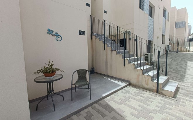 Revente - Appartement -
San Miguel de Salinas - Inland