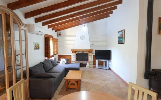 Resale - Villa -
Orihuela Costa - Costa Blanca