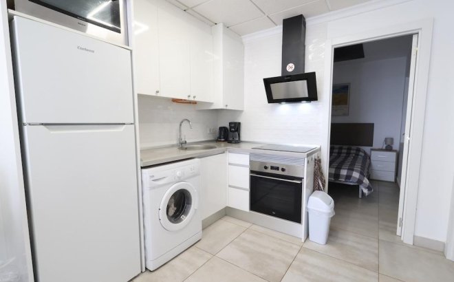 Resale - Bungalow -
Torrevieja - Costa Blanca