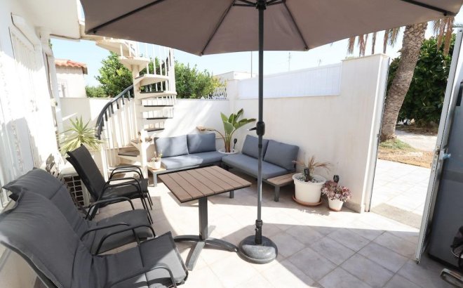 Resale - Bungalow -
Torrevieja - Costa Blanca