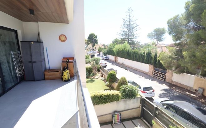 Revente - Appartement -
Orihuela Costa - Costa Blanca