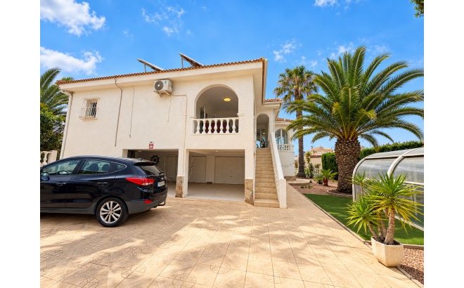 Resale - Villa -
Ciudad Quesada - Costa Blanca