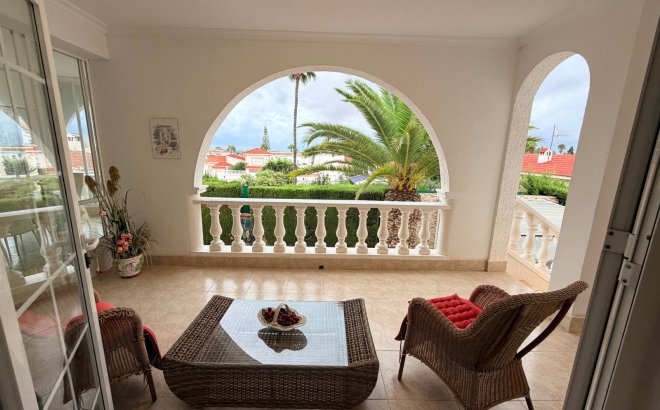 Resale - Villa -
Ciudad Quesada - Costa Blanca