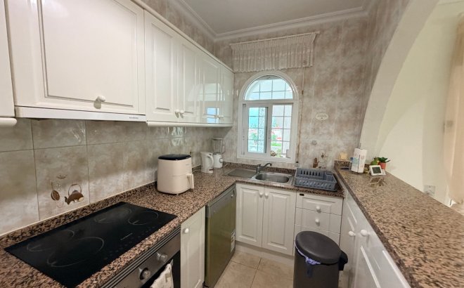 Resale - Villa -
Ciudad Quesada - Costa Blanca