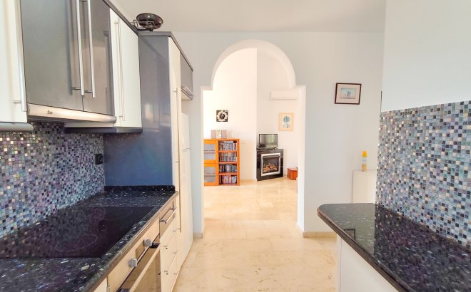 Revente - Villa -
Villamartin - Costa Blanca
