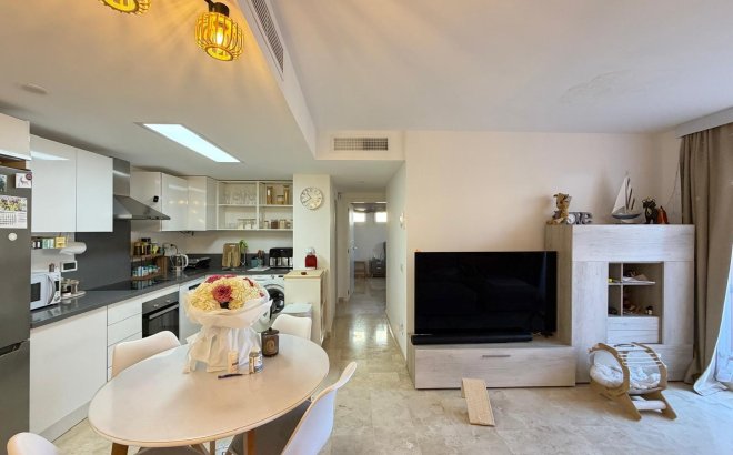 Resale - Apartment -
Torrevieja - Punta Prima