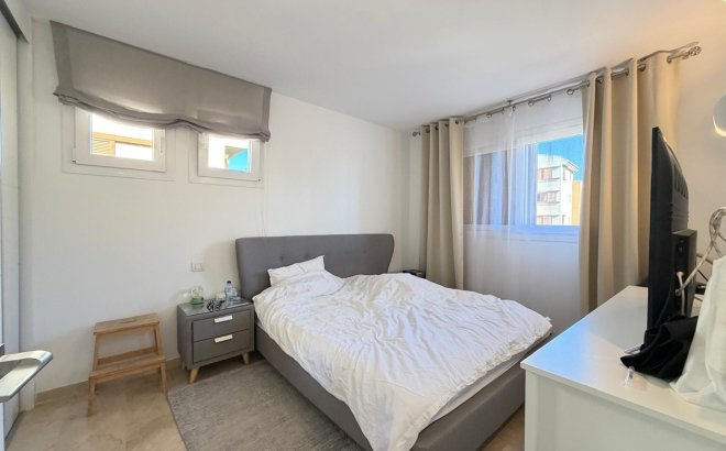 Resale - Apartment -
Torrevieja - Punta Prima