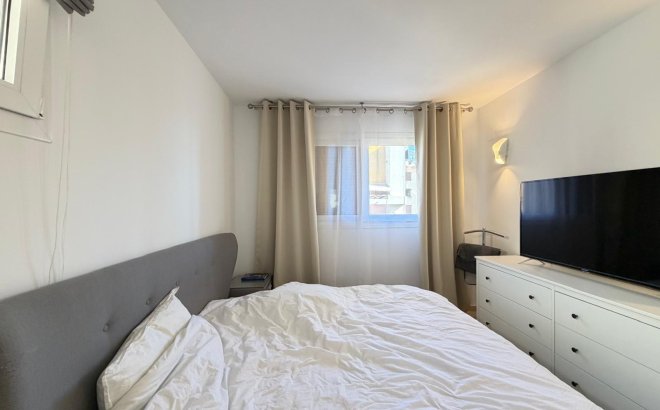 Resale - Apartment -
Torrevieja - Punta Prima