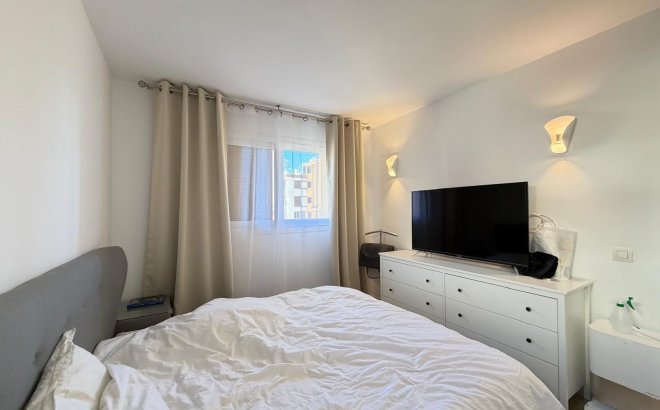 Resale - Apartment -
Torrevieja - Punta Prima