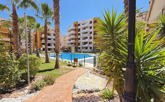 Resale - Apartment -
Torrevieja - Punta Prima