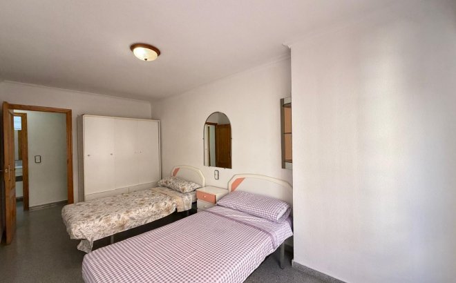 Resale - Apartment -
Torrevieja - Playa del Cura