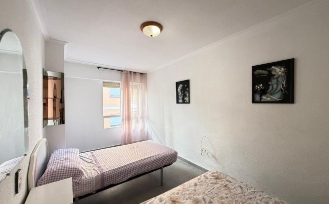 Resale - Apartment -
Torrevieja - Playa del Cura
