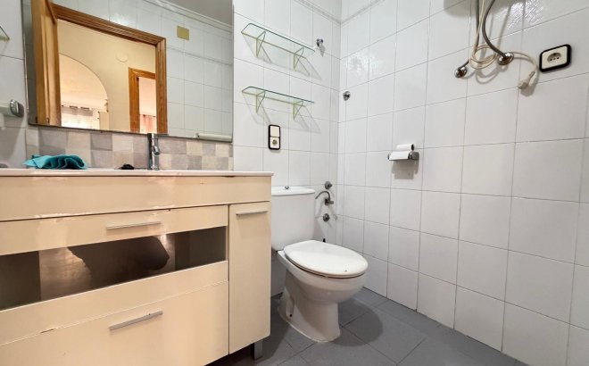 Resale - Apartment -
Torrevieja - Playa del Cura