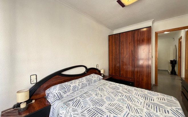 Resale - Apartment -
Torrevieja - Playa del Cura