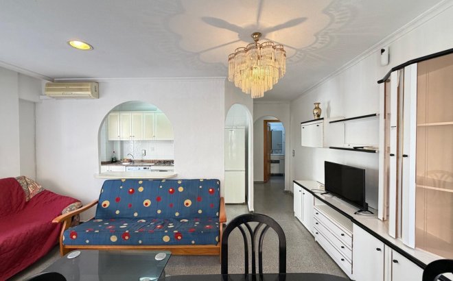 Resale - Apartment -
Torrevieja - Playa del Cura