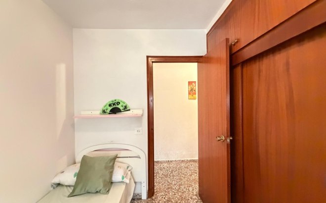 Revente - Appartement -
Torrevieja - Las Piscinas Naturales