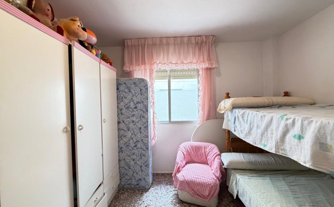 Revente - Appartement -
Torrevieja - Las Piscinas Naturales
