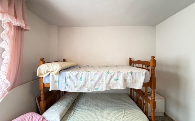 Revente - Appartement -
Torrevieja - Las Piscinas Naturales