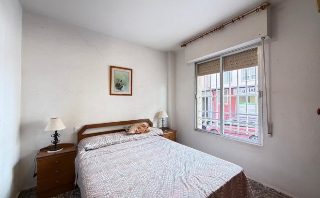 Revente - Appartement -
Torrevieja - Las Piscinas Naturales