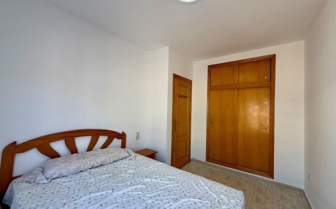 Resale - Apartment -
Torrevieja - Playa de los Locos