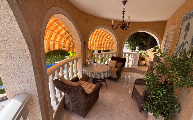 Resale - Villa -
Ciudad Quesada - Costa Blanca