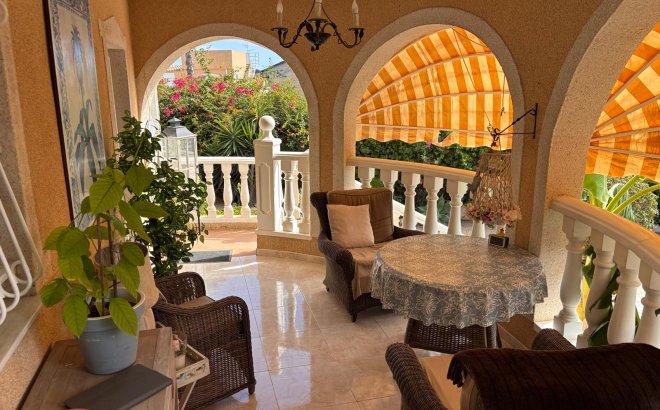 Resale - Villa -
Ciudad Quesada - Costa Blanca
