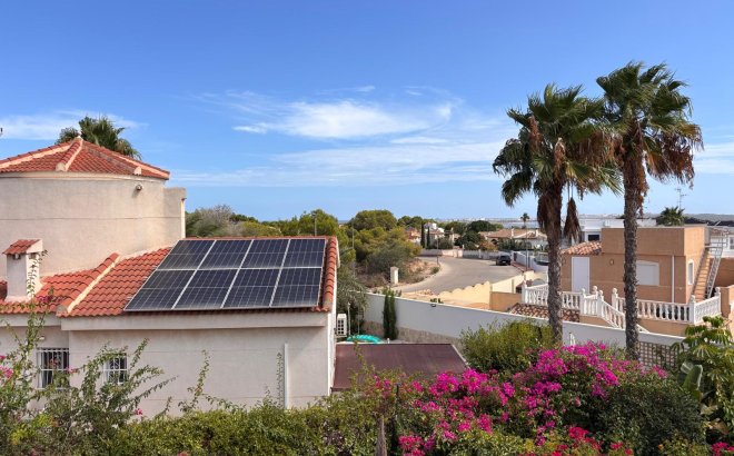 Resale - Villa -
Ciudad Quesada - Costa Blanca