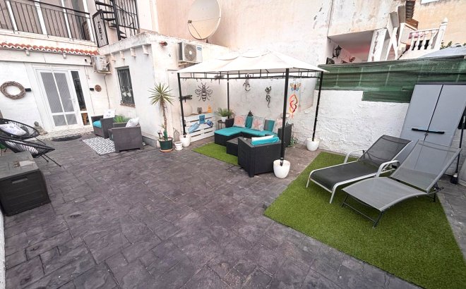 Revente - Appartement -
Torrevieja - Costa Blanca