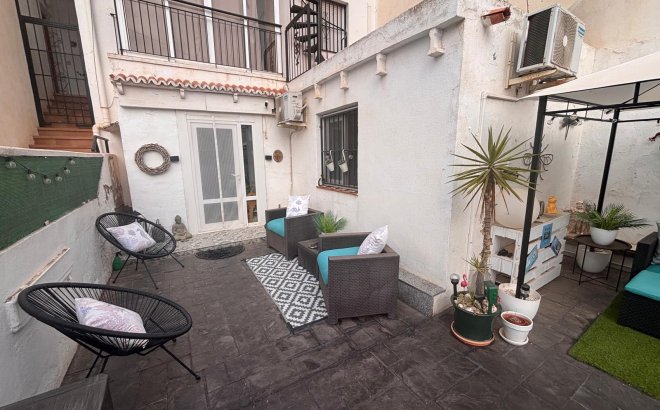 Revente - Appartement -
Torrevieja - Costa Blanca
