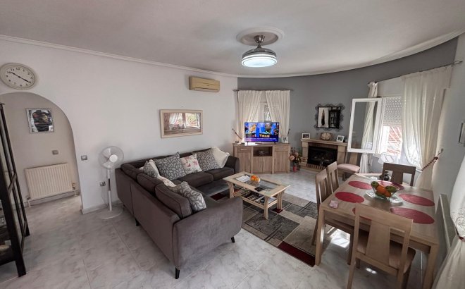 Resale - Villa -
Ciudad Quesada - Costa Blanca
