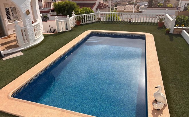 Resale - Villa -
Ciudad Quesada - Costa Blanca