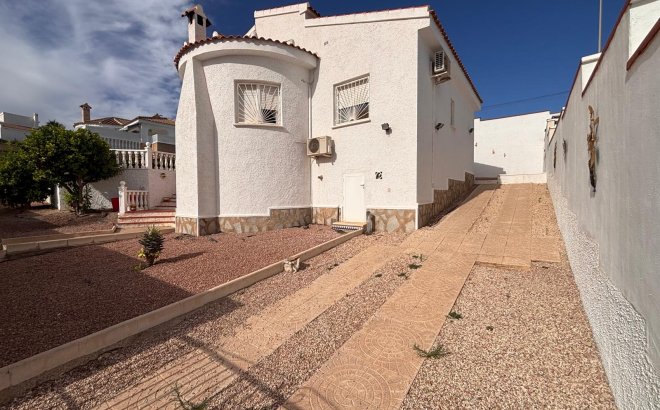 Resale - Villa -
Ciudad Quesada - Costa Blanca