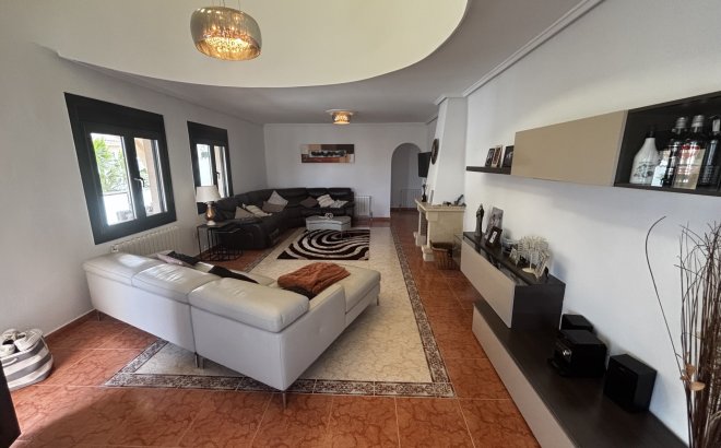 Resale - Villa -
Ciudad Quesada - Costa Blanca