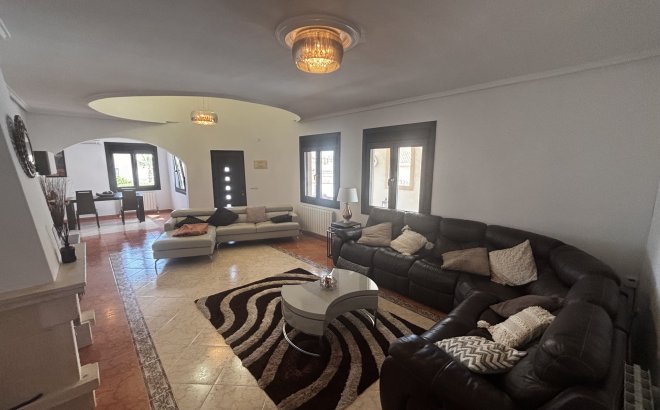 Resale - Villa -
Ciudad Quesada - Costa Blanca