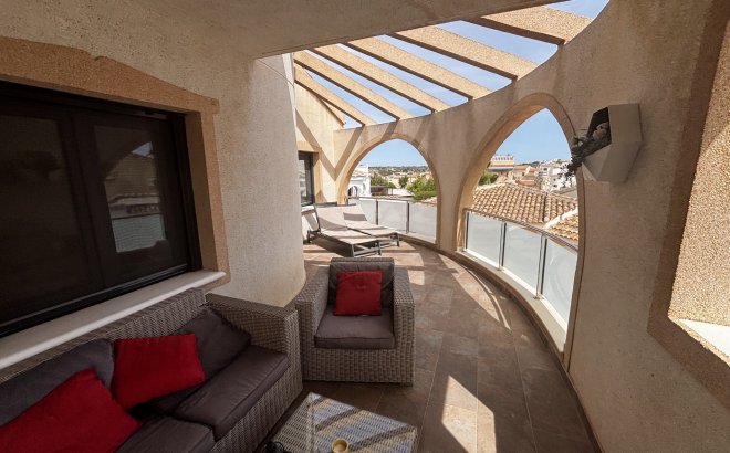 Resale - Villa -
Ciudad Quesada - Costa Blanca