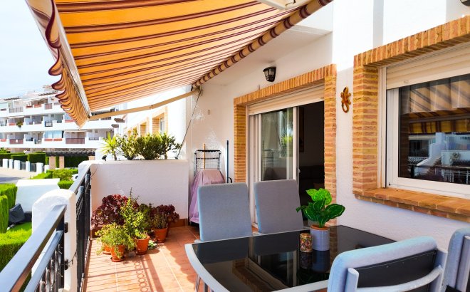 Revente - Appartement -
Orihuela Costa - Costa Blanca