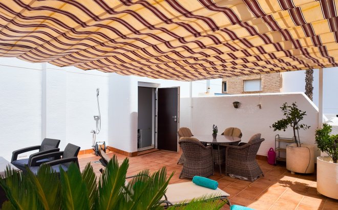 Revente - Appartement -
Orihuela Costa - Costa Blanca