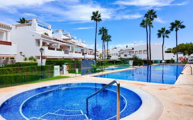 Revente - Appartement -
Orihuela Costa - Costa Blanca