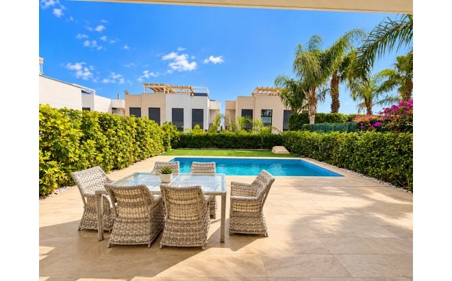 Resale - Villa -
Ciudad Quesada - Costa Blanca