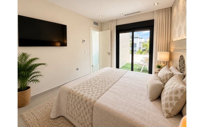 Resale - Villa -
Ciudad Quesada - Costa Blanca