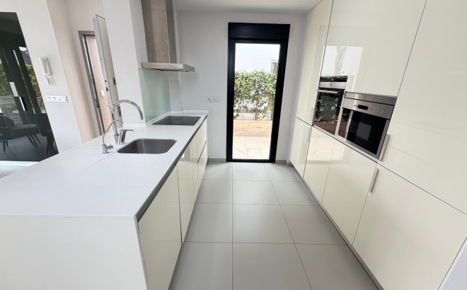 Resale - Villa -
Ciudad Quesada - Costa Blanca