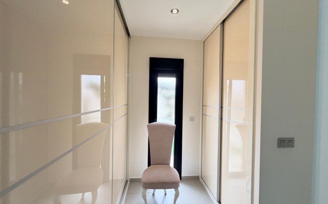 Resale - Villa -
Ciudad Quesada - Costa Blanca