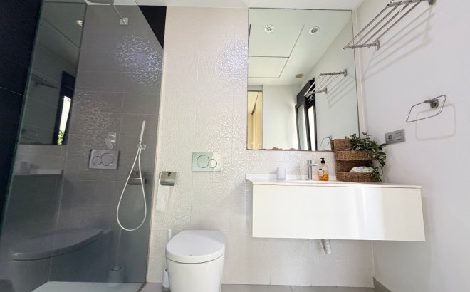 Resale - Villa -
Ciudad Quesada - Costa Blanca